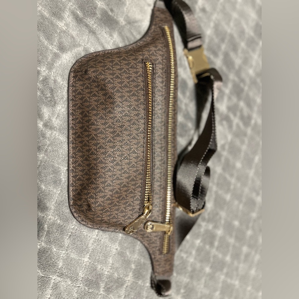 Michael Kors fanny pack